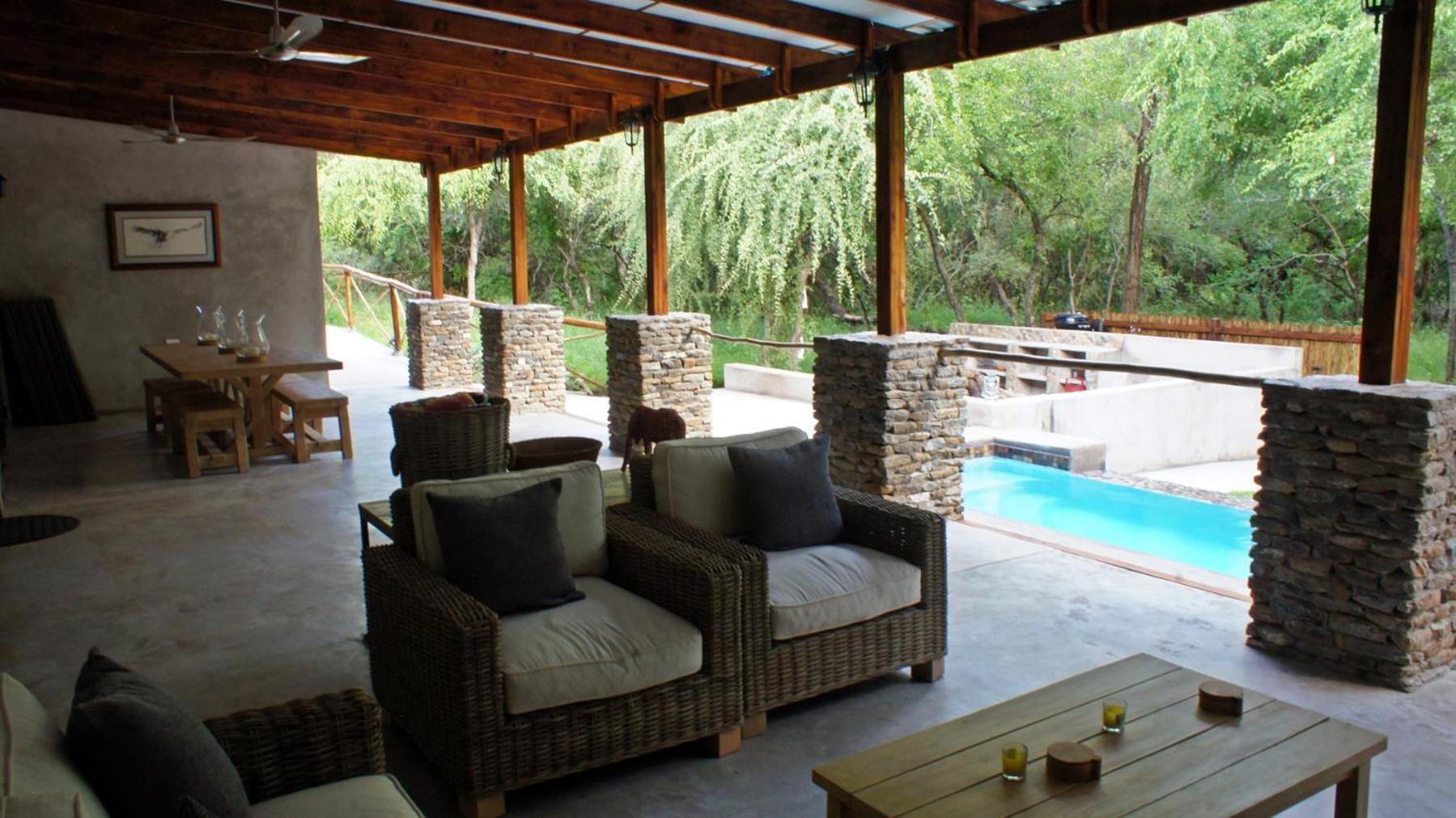 Dream Of Africa Bush Lodge *